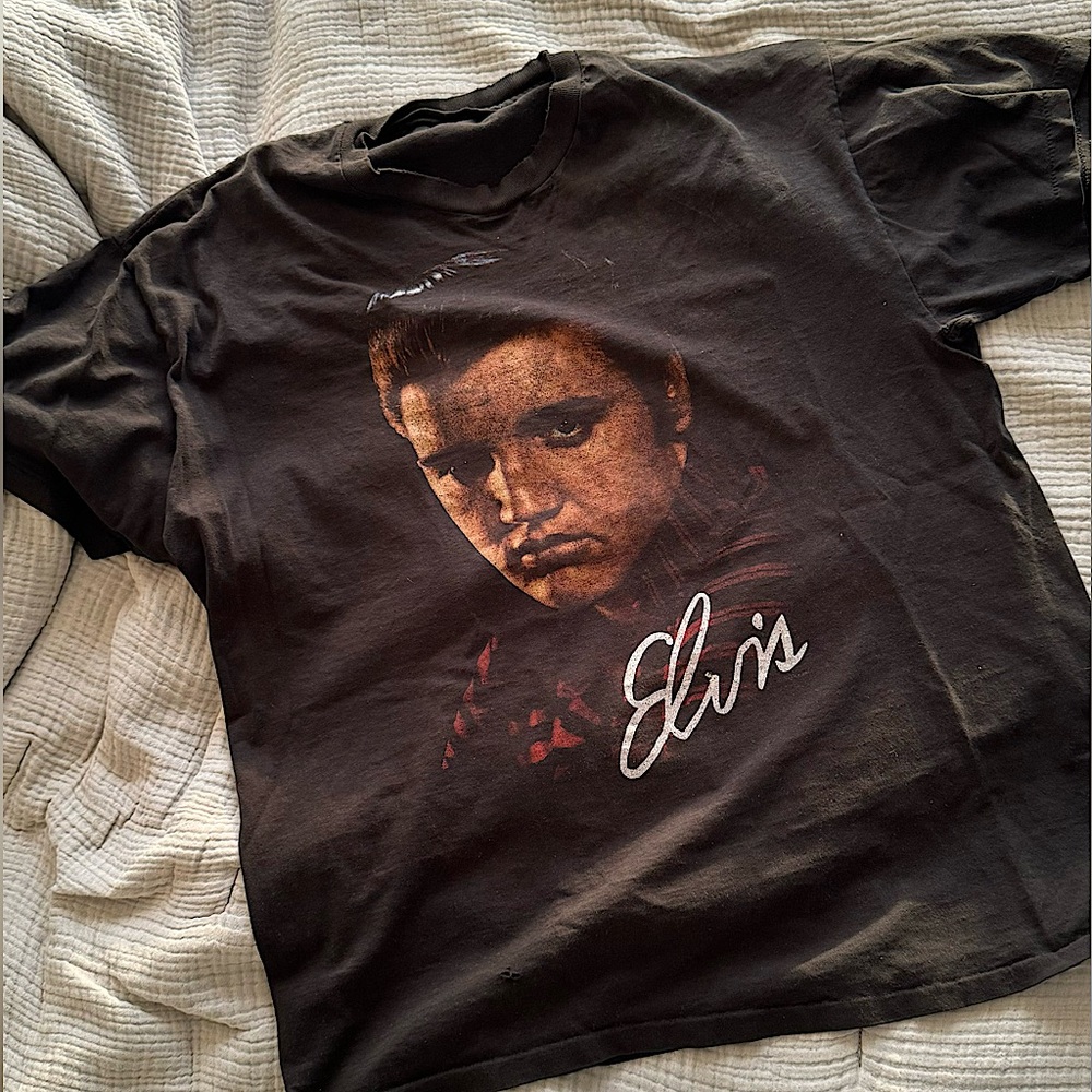 VINTAGE Elvis T shirt